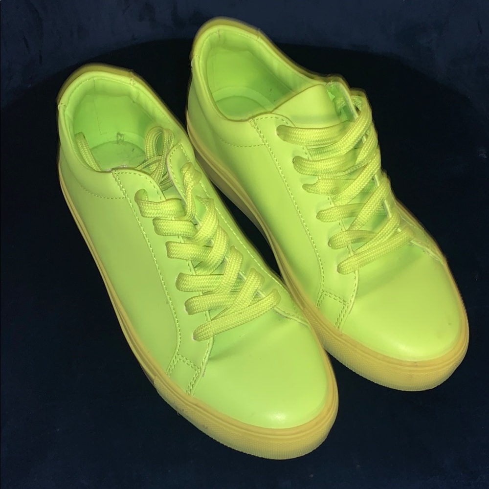 Steve Madden Neon Green Sneakers